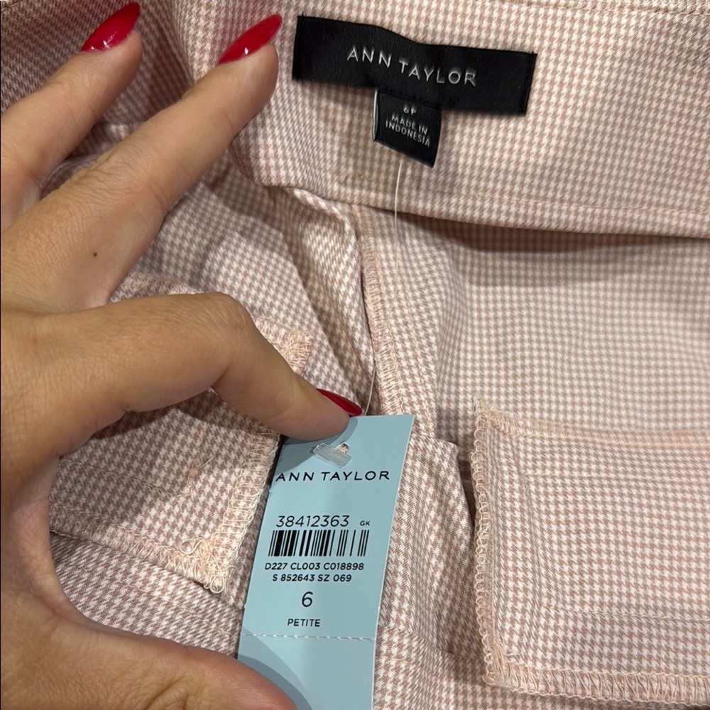 Ann Taylor Pink High-Waisted Trousers - Picture 2 of 4